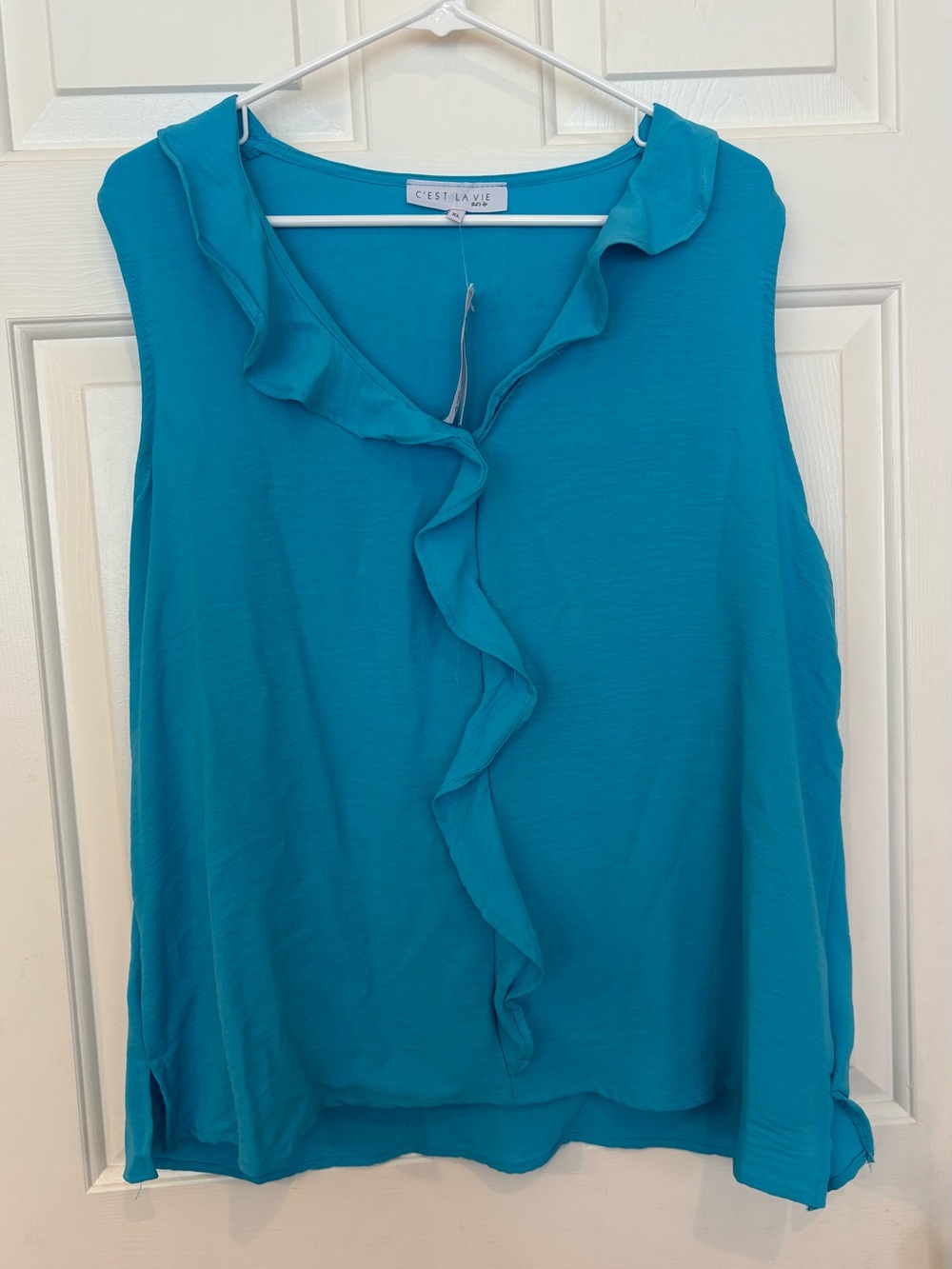 C' Est La Vie Women’s XL Top Sleeveless Blouse Turquoise , NWT